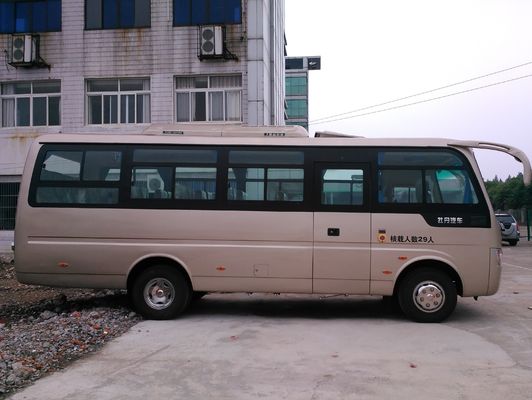 China O curso diesel da estrela de Safetly transporta o passageiro Van dos bens 30 com caixa de engrenagens manual fornecedor