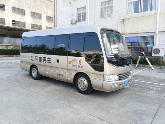 China Comprimento aberto de alumínio da parte traseira do motor diesel do minibus da porta copos do alumínio de 6M Isuzu fornecedor